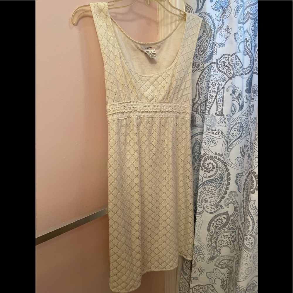 Cream quilt pattern dress